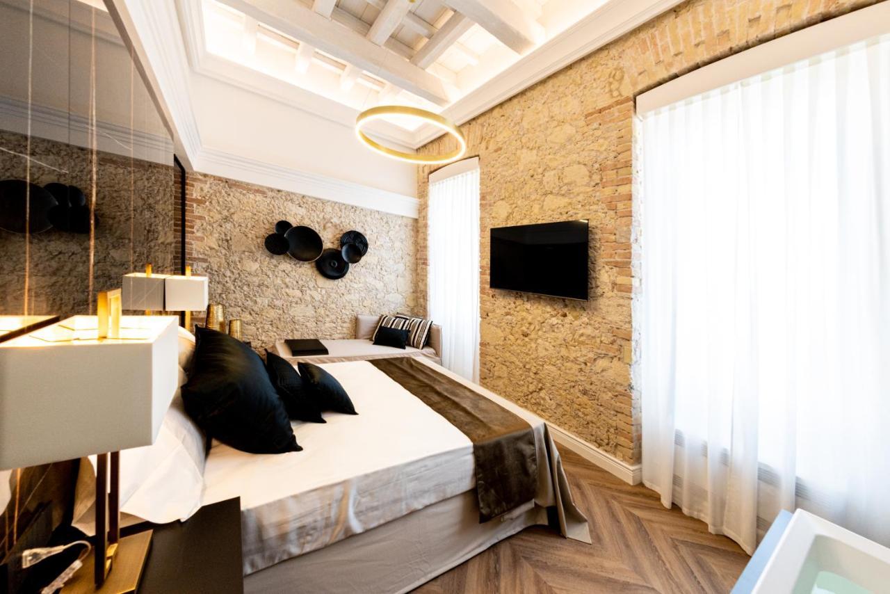 Nero Luxury Suites Cagliari Buitenkant foto