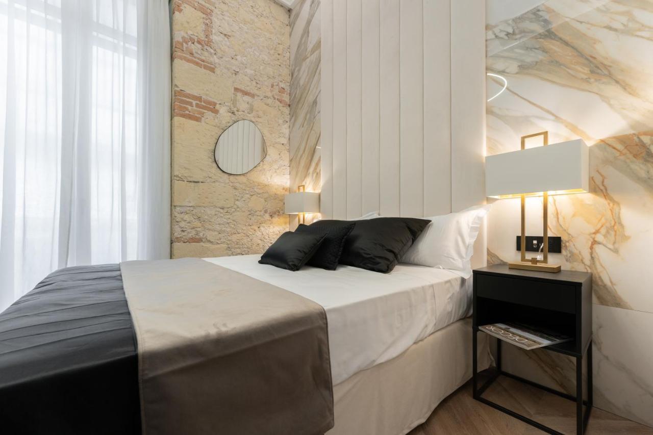 Nero Luxury Suites Cagliari Buitenkant foto