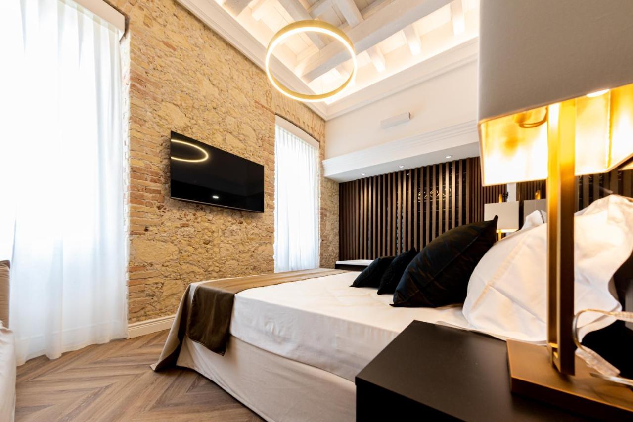 Nero Luxury Suites Cagliari Buitenkant foto