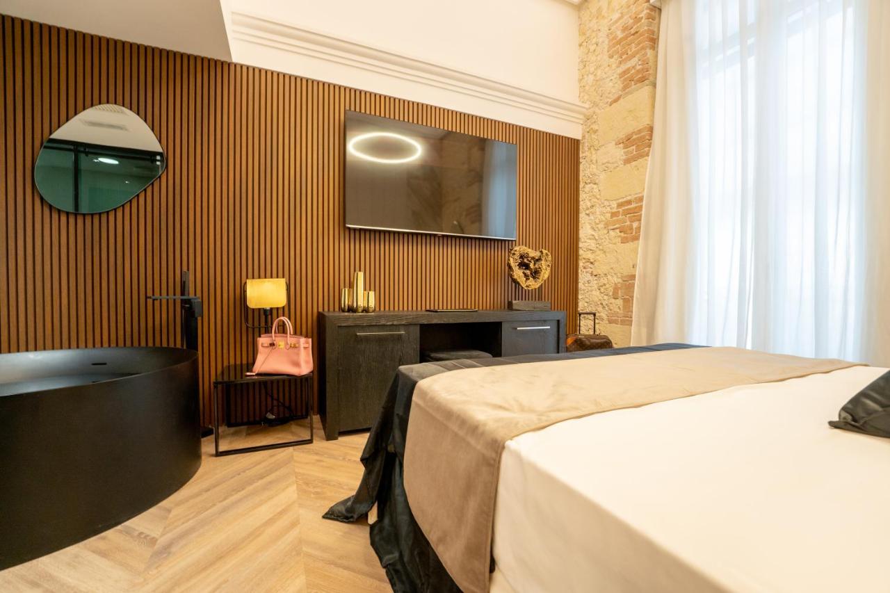 Nero Luxury Suites Cagliari Buitenkant foto